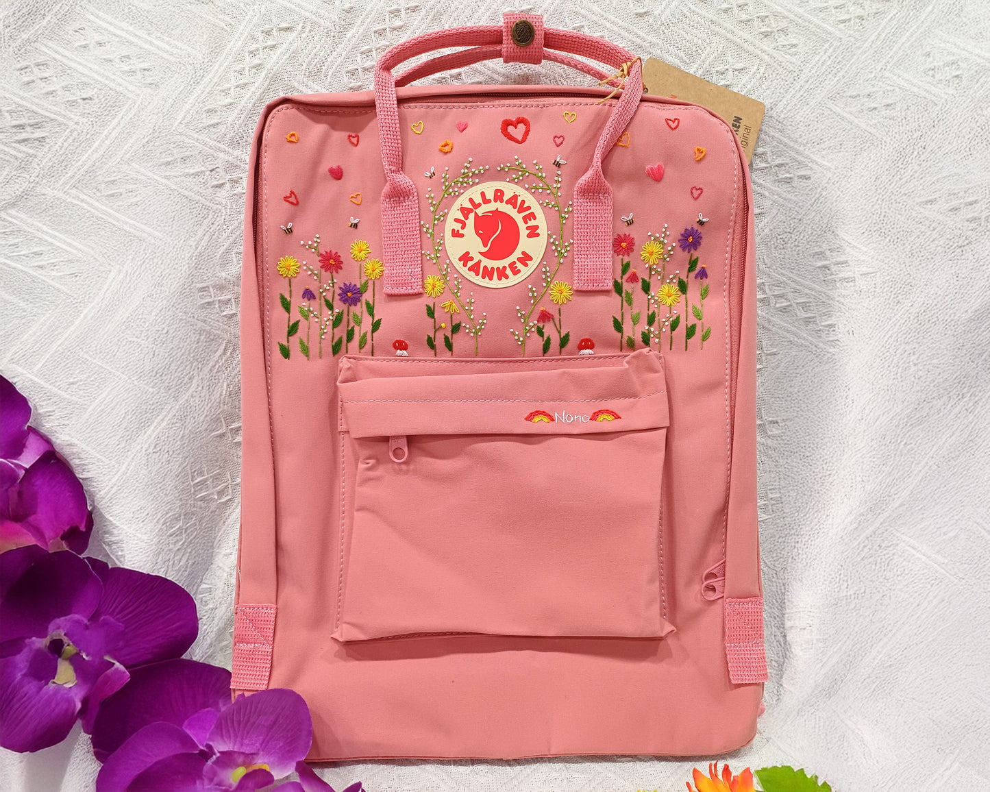 Fjällräven Kånken Backpack with Colorful Daisy and Heart Embroidery - Personalized Embroidered Backpack - Custom Bag for Women