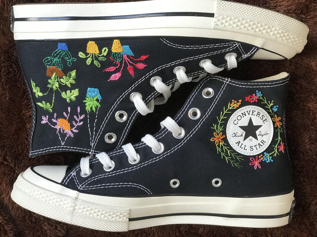  Converse shoes embroidered flower basket/ Chuck Taylor Converse Women's 