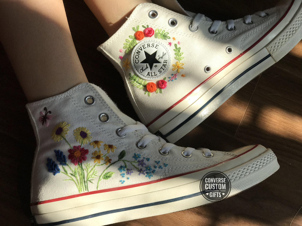  Embroidered converse/ Custom converse Chuck Taylor embroidered flower 