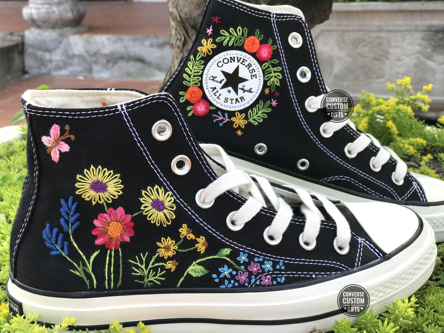 Embroidered converse/ Custom converse Chuck Taylor embroidered flower