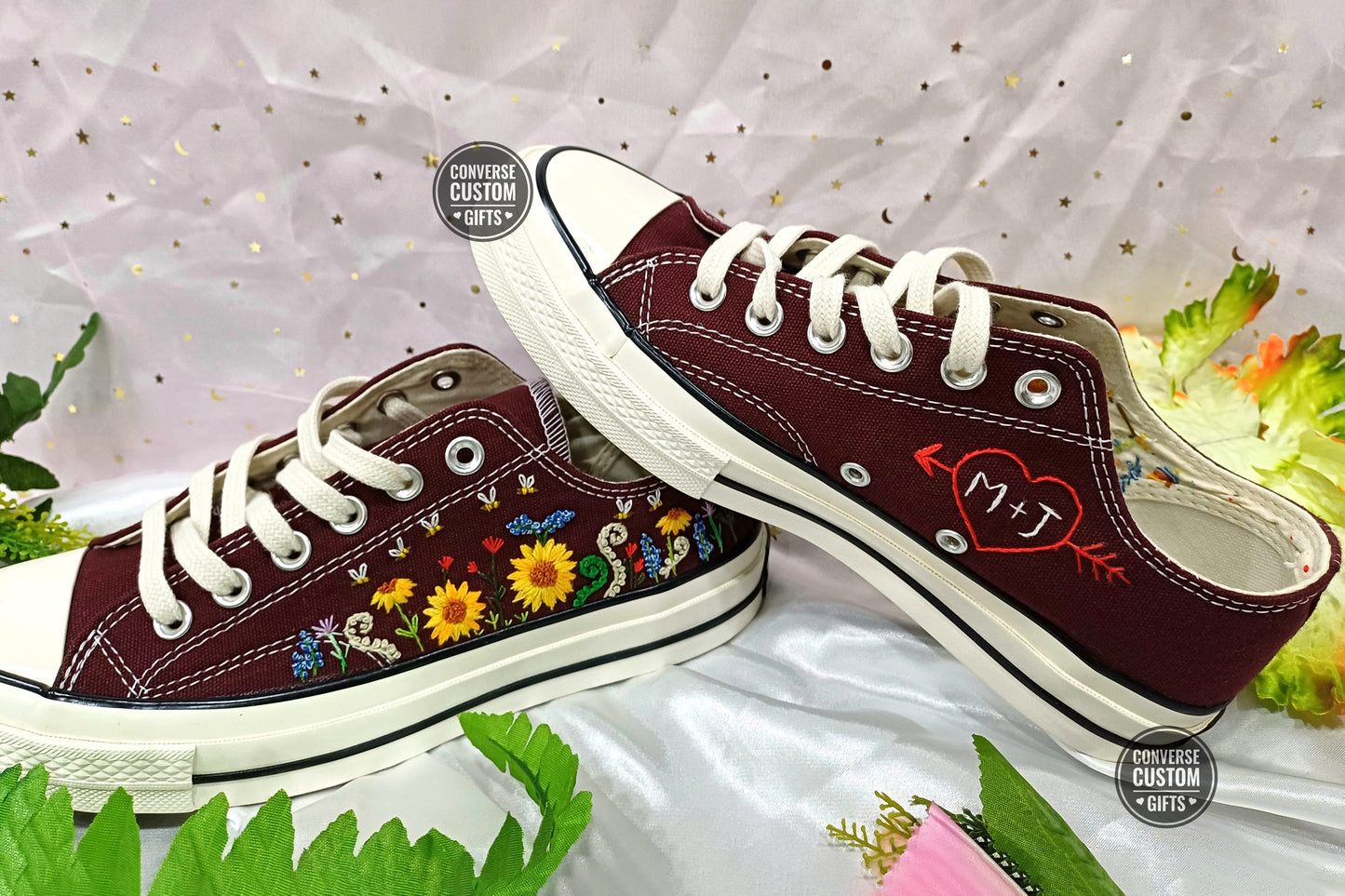 Custom Embroidered Converse low-top/ Converse Chuck Taylor embroidered with sunflowers