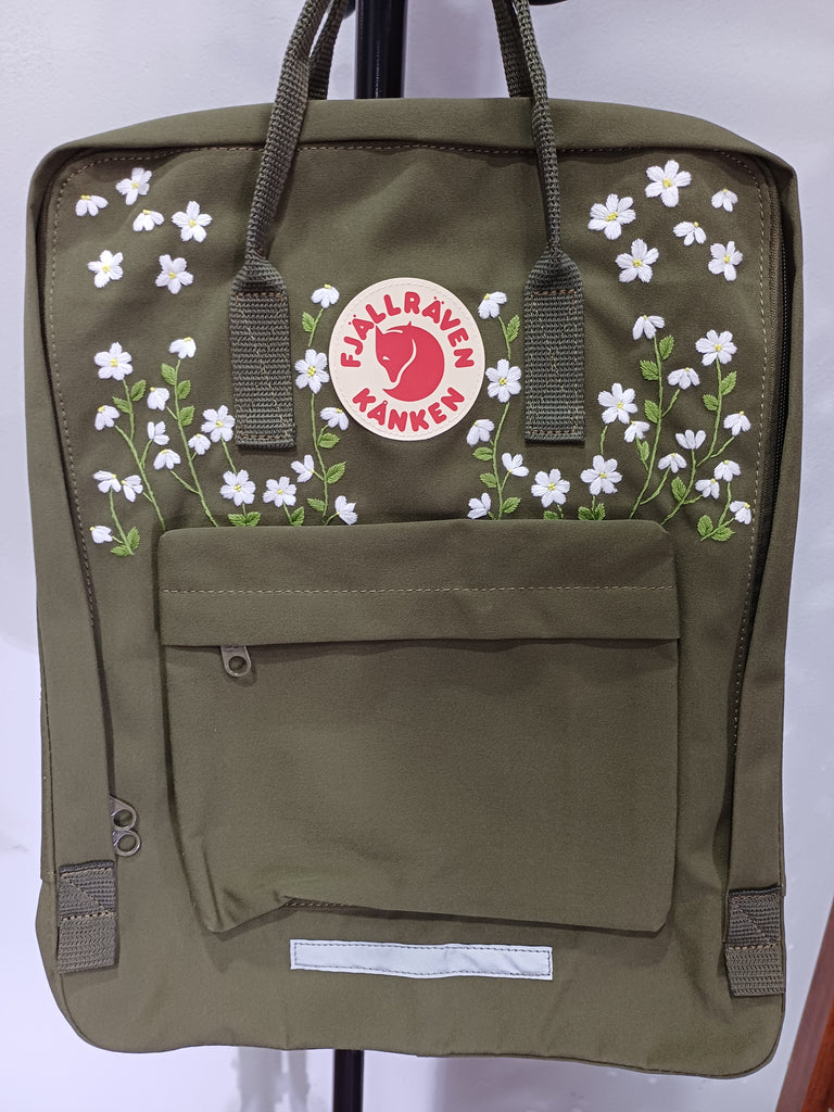  Fjallraven Kanken Backpack with Embroidered Daisies - Personalized Embroidered Backpack - Custom Bag for Women 