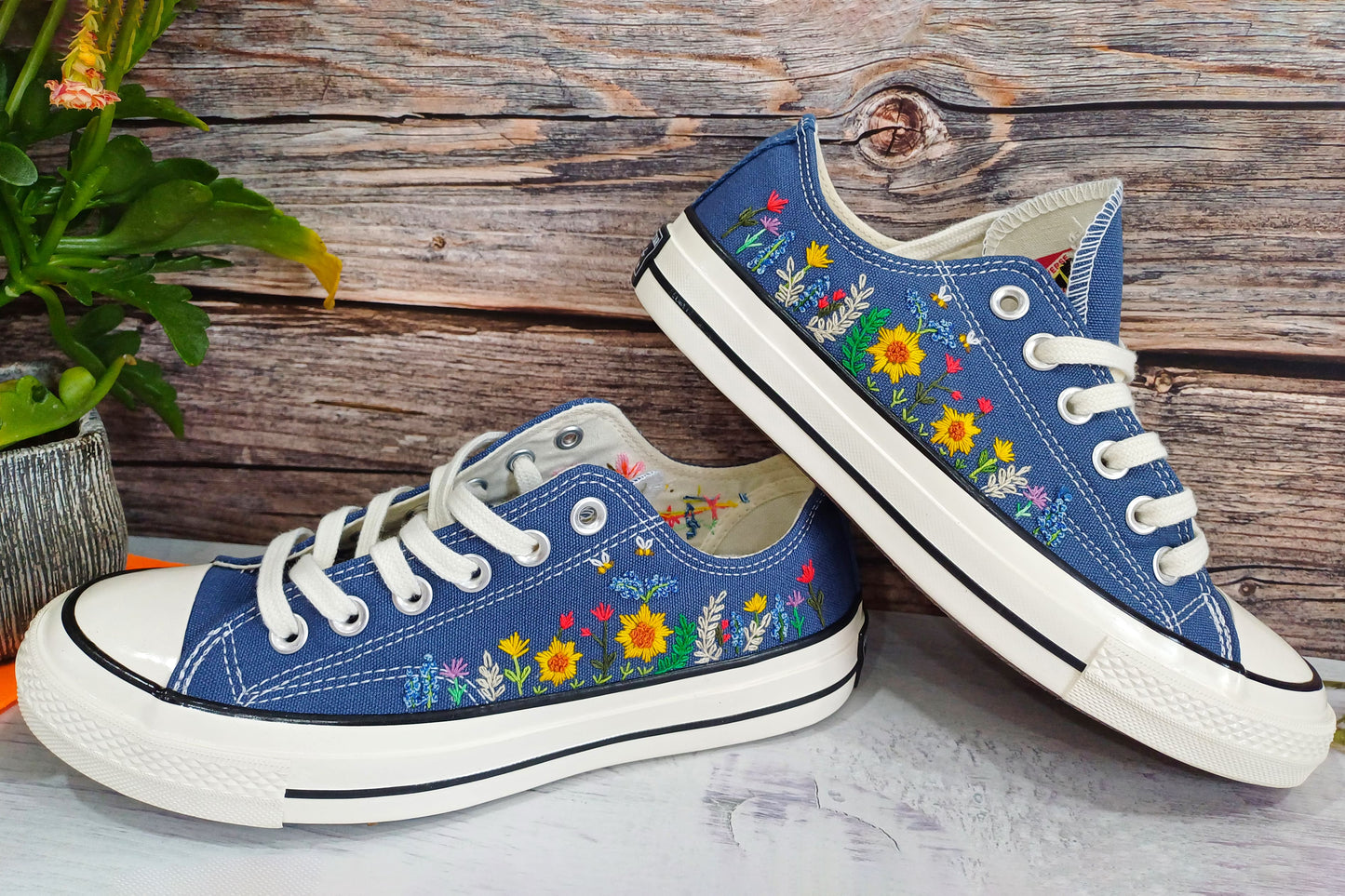 Converse Low-Top Shoes Embroidered Colorful Wildflowers, Wildflower embroidered