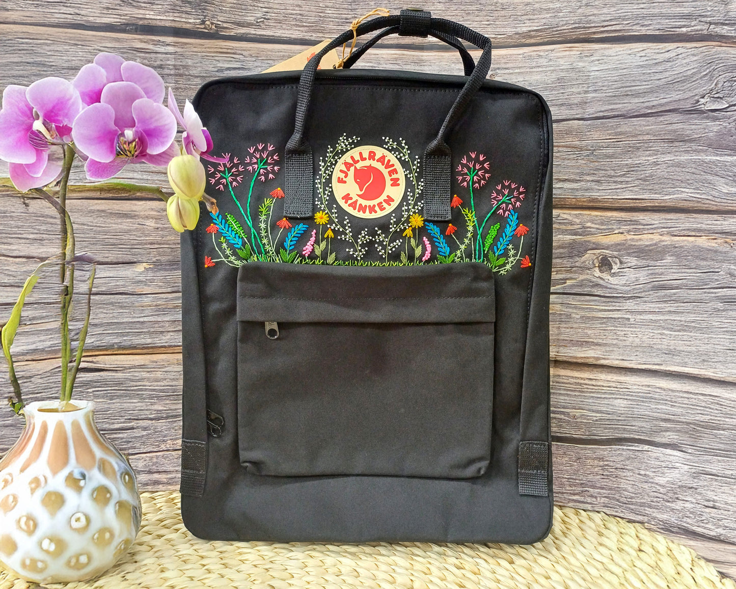 Fjallraven Kanken Backpack embroidered with Lavender flowers and Dandelions - Personalized Embroidered Backpack - Custom Bag for Women