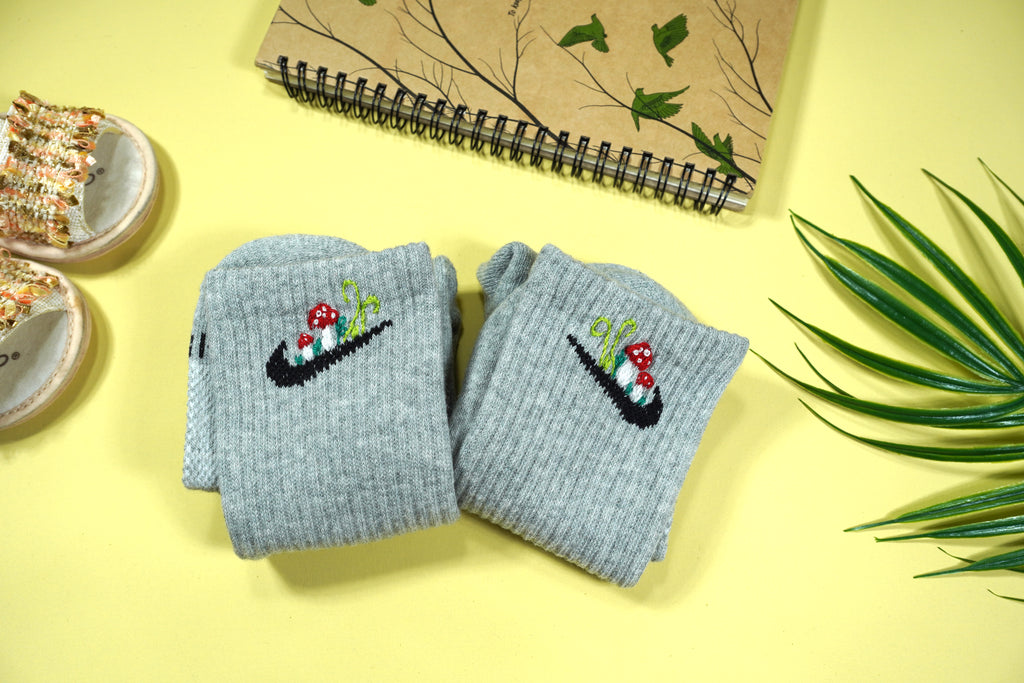  Hand-embroidered socks with mushrooms 