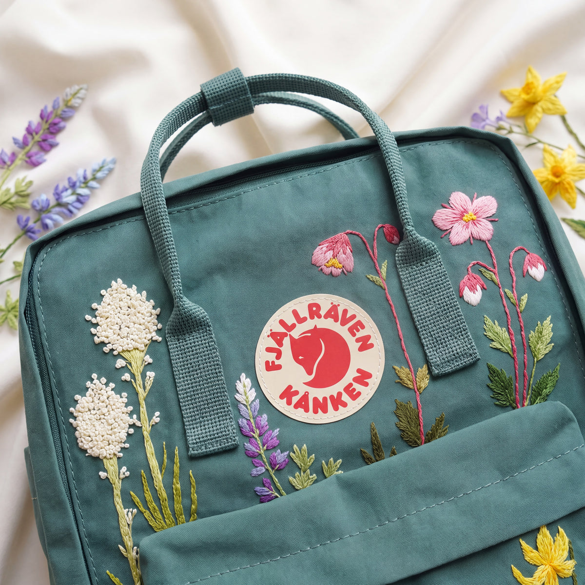 Fjällräven Kanken Regenbogen Bunter Gänseblümchen Bestickter Rucksack