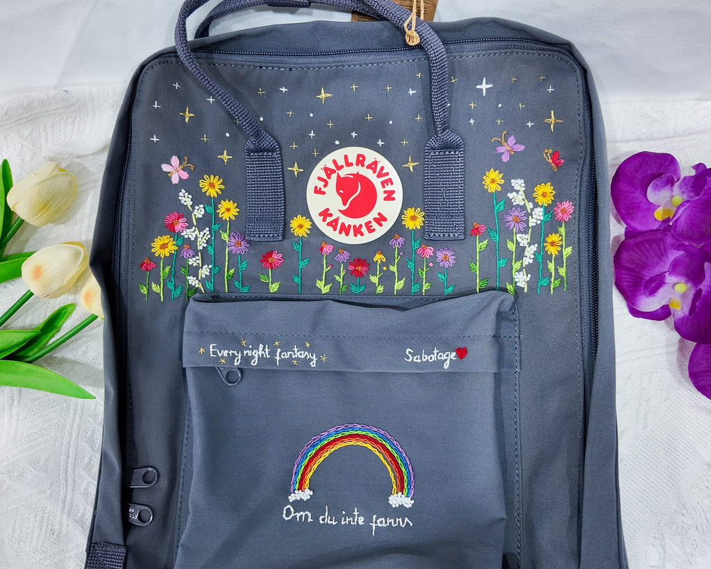  Fjallraven Kanken Backpack with Sunflower Garden and Starry Sky Embroidery –  Personalized Embroidered Backpack - Custom Bag for Women 