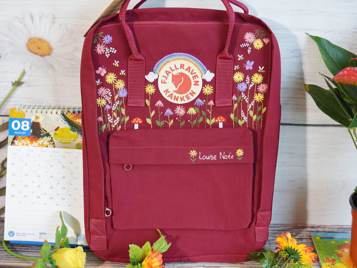 Fjallraven kanken backpack embroidered sunflowers, Fjallraven kanken backpack embroidered with wildflowers, Embroidered rainbow