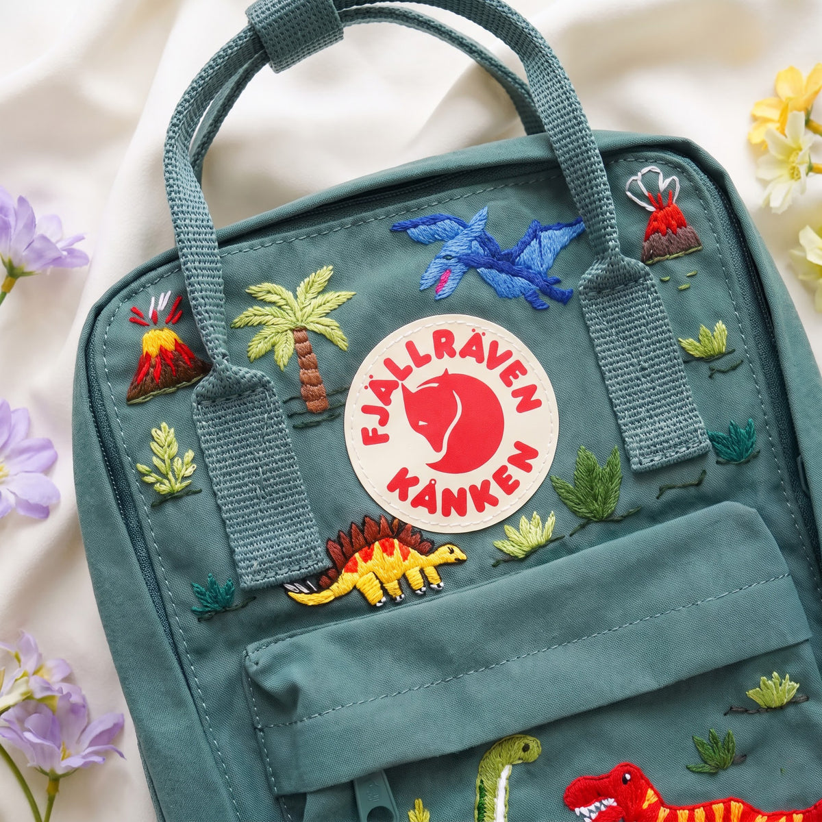 Fjällräven Kanken Regenbogen Bunter Gänseblümchen Bestickter Rucksack