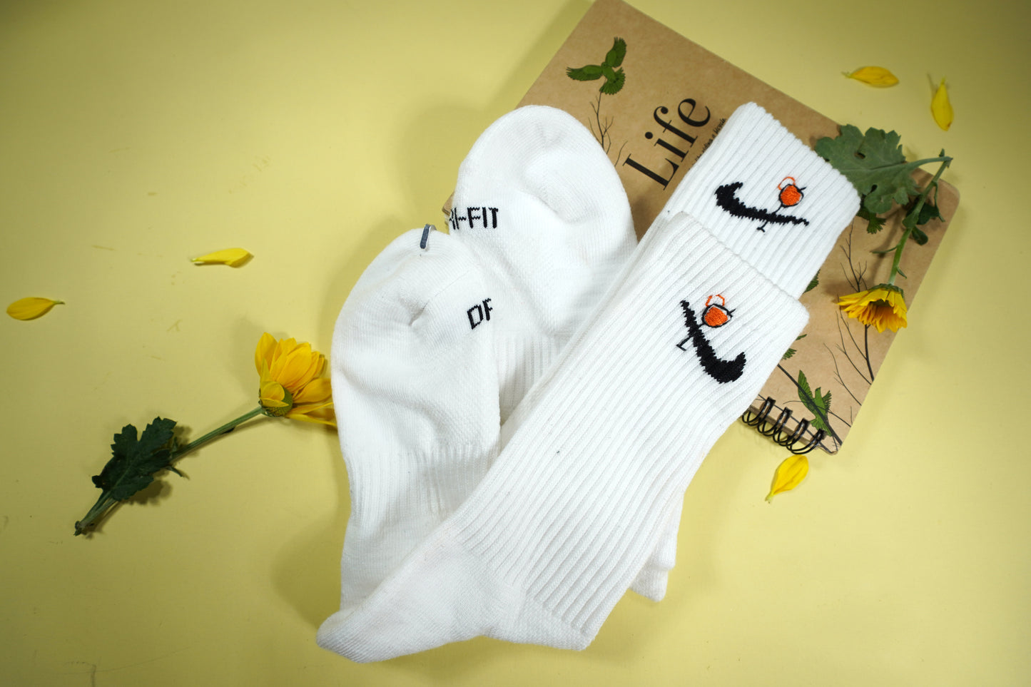 socks embroidered with wine glasses /Custom Socks/Custom Colorful Flowers Socks