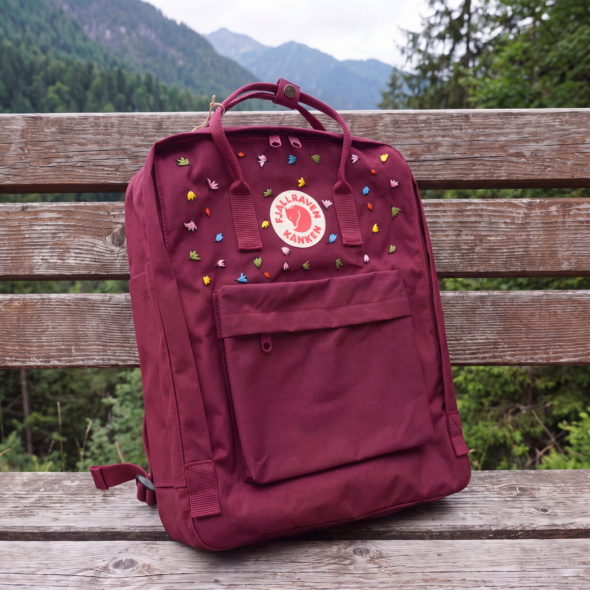 Fjallraven Kanken Hand Embroidered Heartstopper Leaf Backpack | Colorful Falling Leaves Bag | Cute Minimal Backpack | Fan Gift