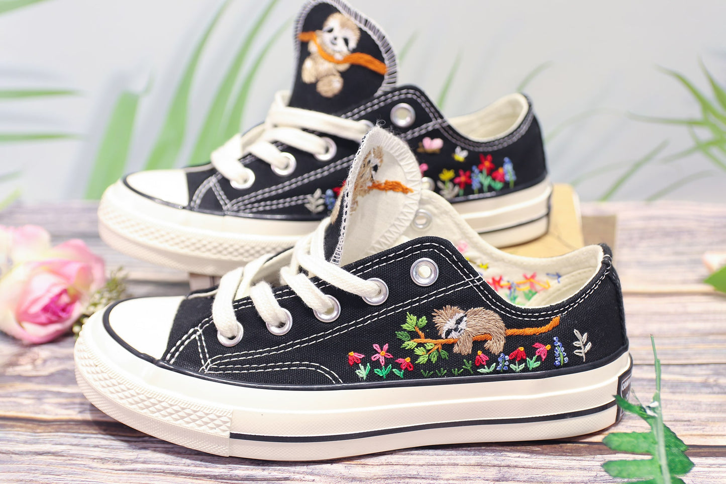 Embroidered sloth on Converse Chuck 70 Low-Top shoes/ Embroidered sloth Converse