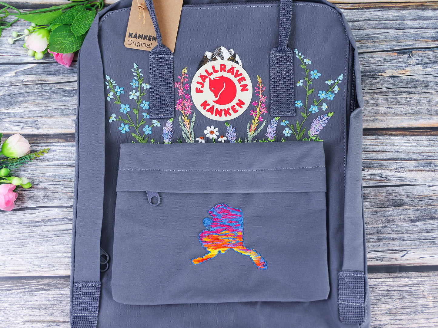 Fjallraven kanken backpack embroidered Alaska flower/ Fjallraven Kanken backpack embroidered with Alaska flower, lupine, forget me knot