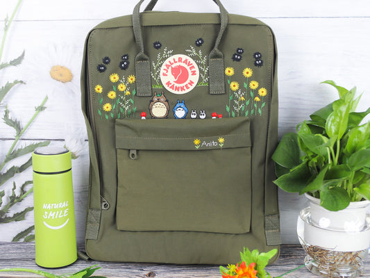 Fjallraven Kanken backpack embroidered with Totoro characters/ Fjallraven Kanken Backpack Embroidered Dust Bunny Totoro/ Embroidery Totoro