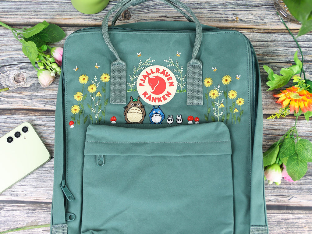  Fjallraven Kanken backpack embroidered with totoro characters/ Totoro design embroidered on Fjallraven Kanken backpack/ Totoro embroidery 