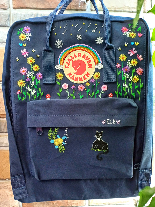Fjallraven Kanken Backpack with Embroidered Turtle and Cat - Personalized Embroidered Backpack - Custom Bag for Women