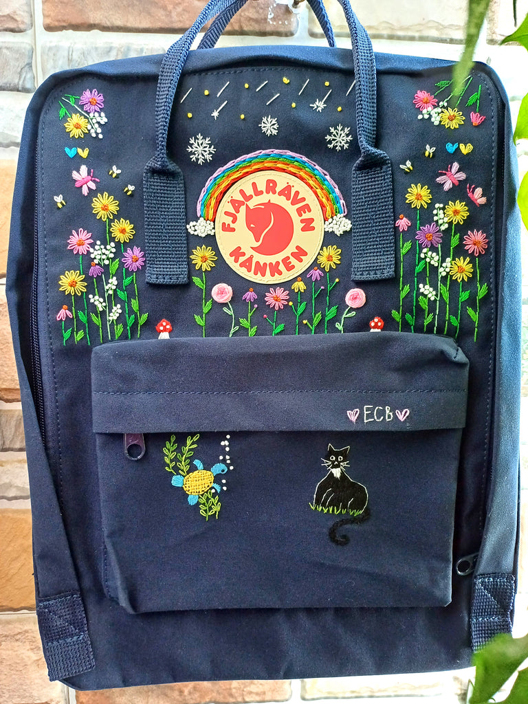  Fjallraven Kanken Backpack with Embroidered Turtle and Cat - Personalized Embroidered Backpack - Custom Bag for Women 