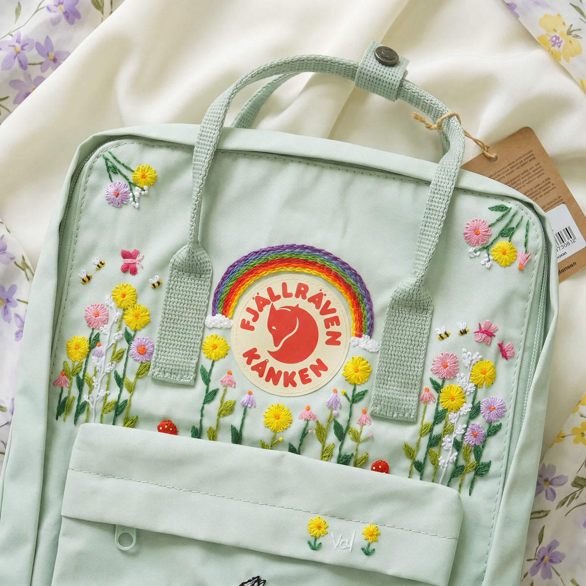 Fjallraven Kanken Hand Embroidered Cat Rainbow Backpack | Cute Floral Embroidered Backpack | Wildflower Bee Bag | Personalized Cat Gift