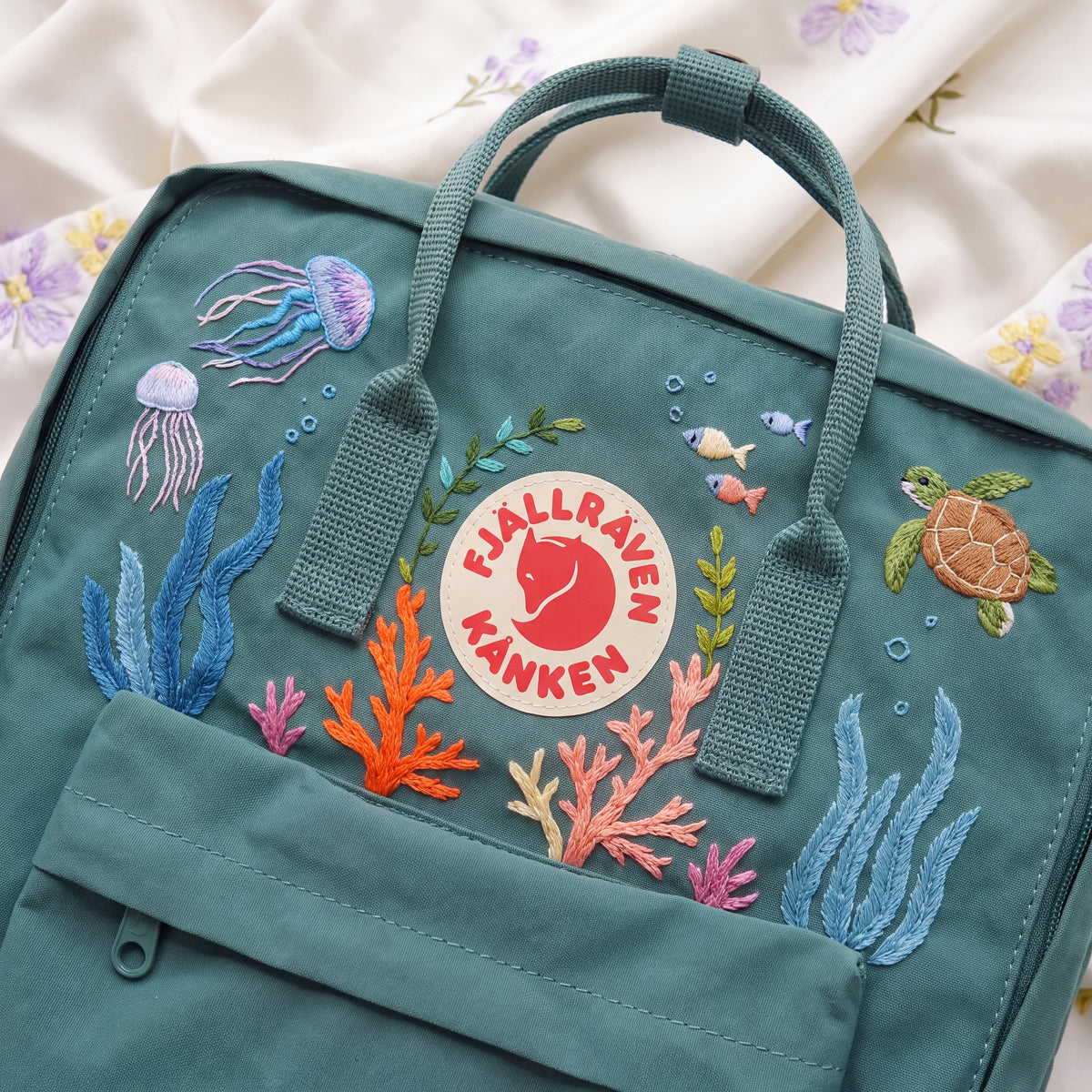 Fjällräven Kanken Regenbogen Bunter Gänseblümchen Bestickter Rucksack