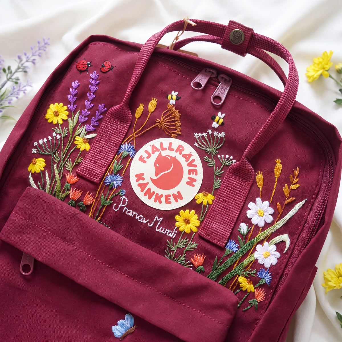 Fjällräven Kanken Regenbogen Bunter Gänseblümchen Bestickter Rucksack