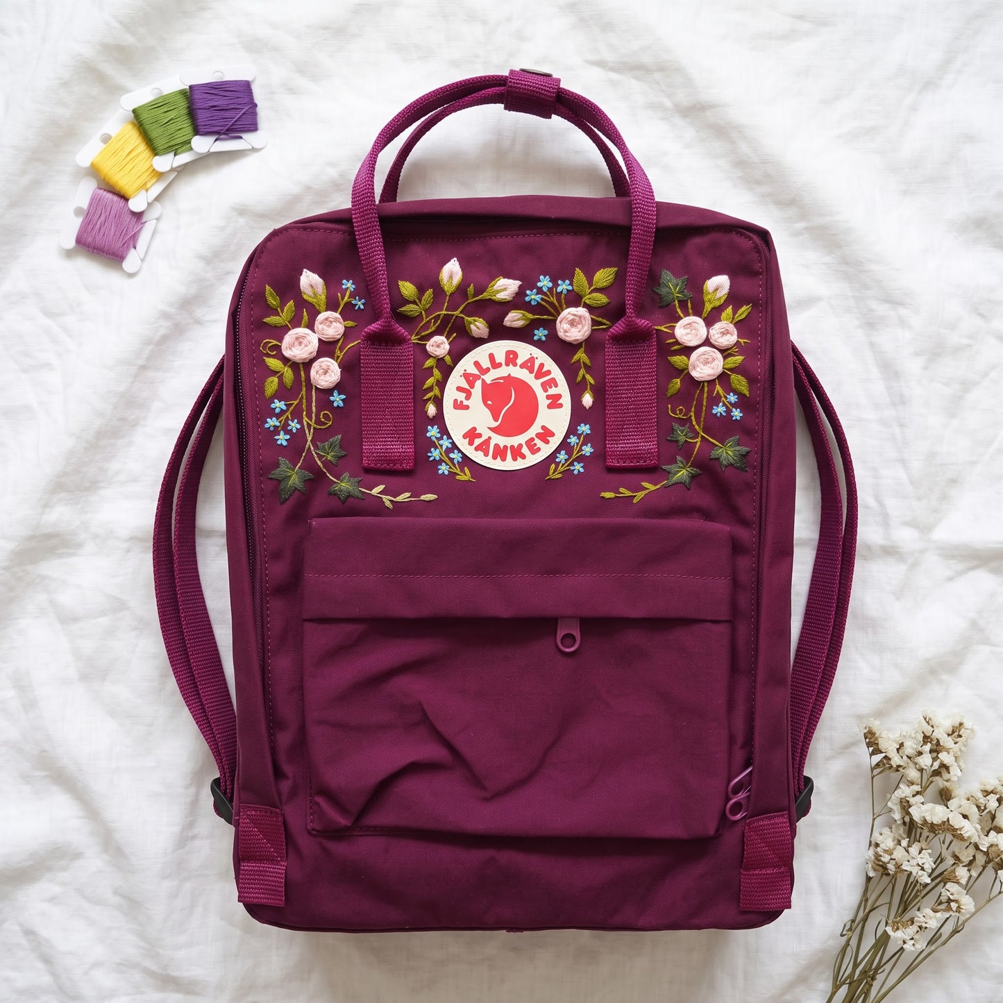 Kanken Fjallraven Backpack with Rose Garden Embroidery | Fjallraven Hand-Embroidered Floral Bag | Handmade Rose Design Backpack| Rose Design