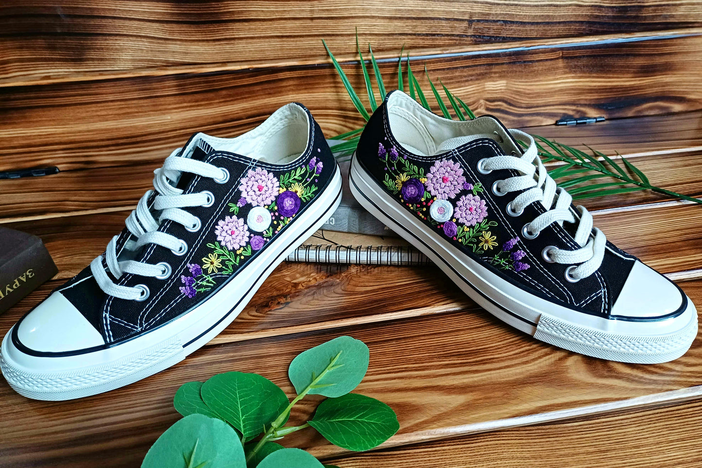 Floral embroidery design on Converse low-top shoes, Converse low-top embroidered