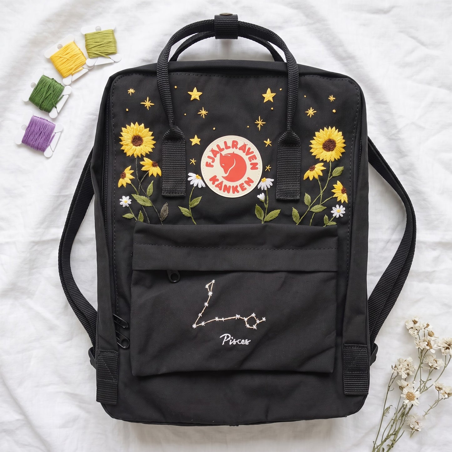 Fjallraven Kanken Backpack Embroidered Sunflower & Pisces Constellation | Personalized Zodiac Kanken Bag | Celestial Floral Backpack