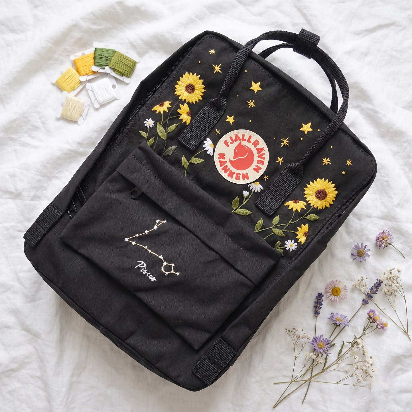 Fjallraven Kanken Backpack Embroidered Sunflower & Pisces Constellation | Personalized Zodiac Kanken Bag | Celestial Floral Backpack