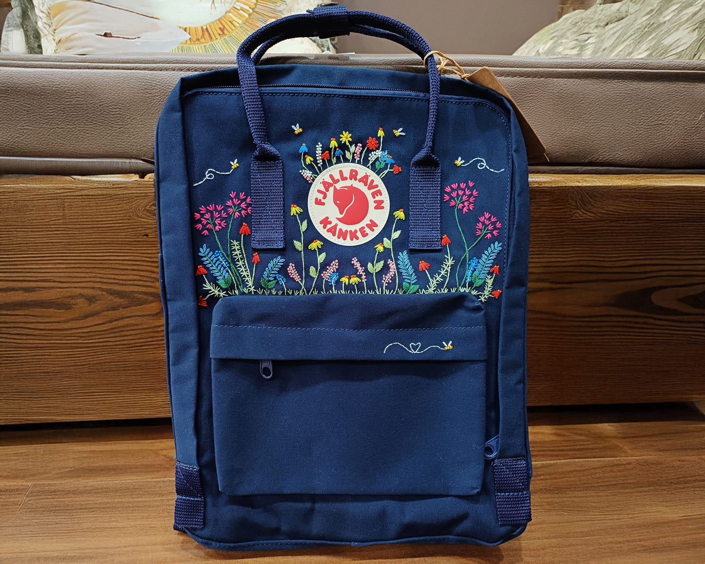 Fjallraven Kanken Backpack with Dandelion, Wildflower and Bee Embroidery - Personalized Embroidered Backpack - Custom Bag for Women