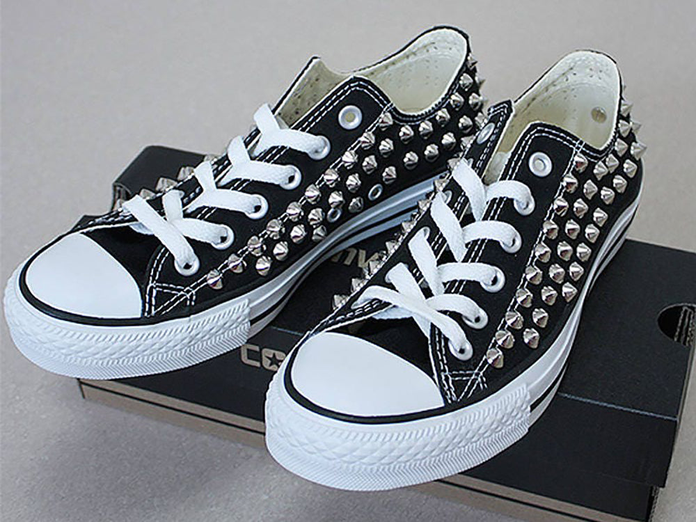 Sneakers with spikes and studs/ Studded converse shoes black low top