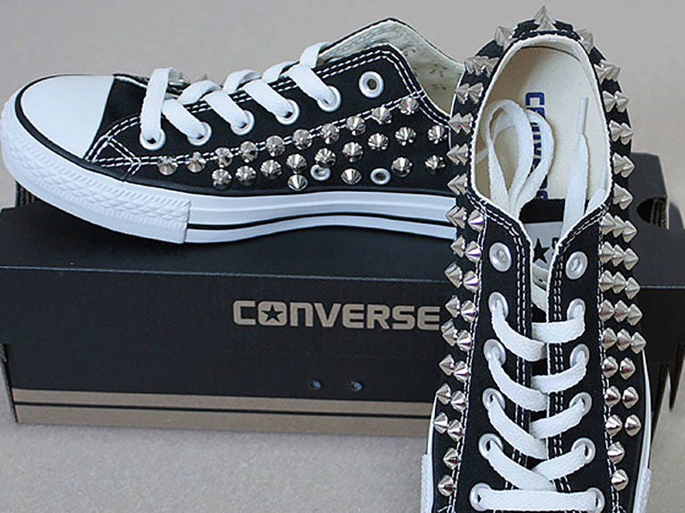 Sneakers with spikes and studs/ Studded converse shoes black low top