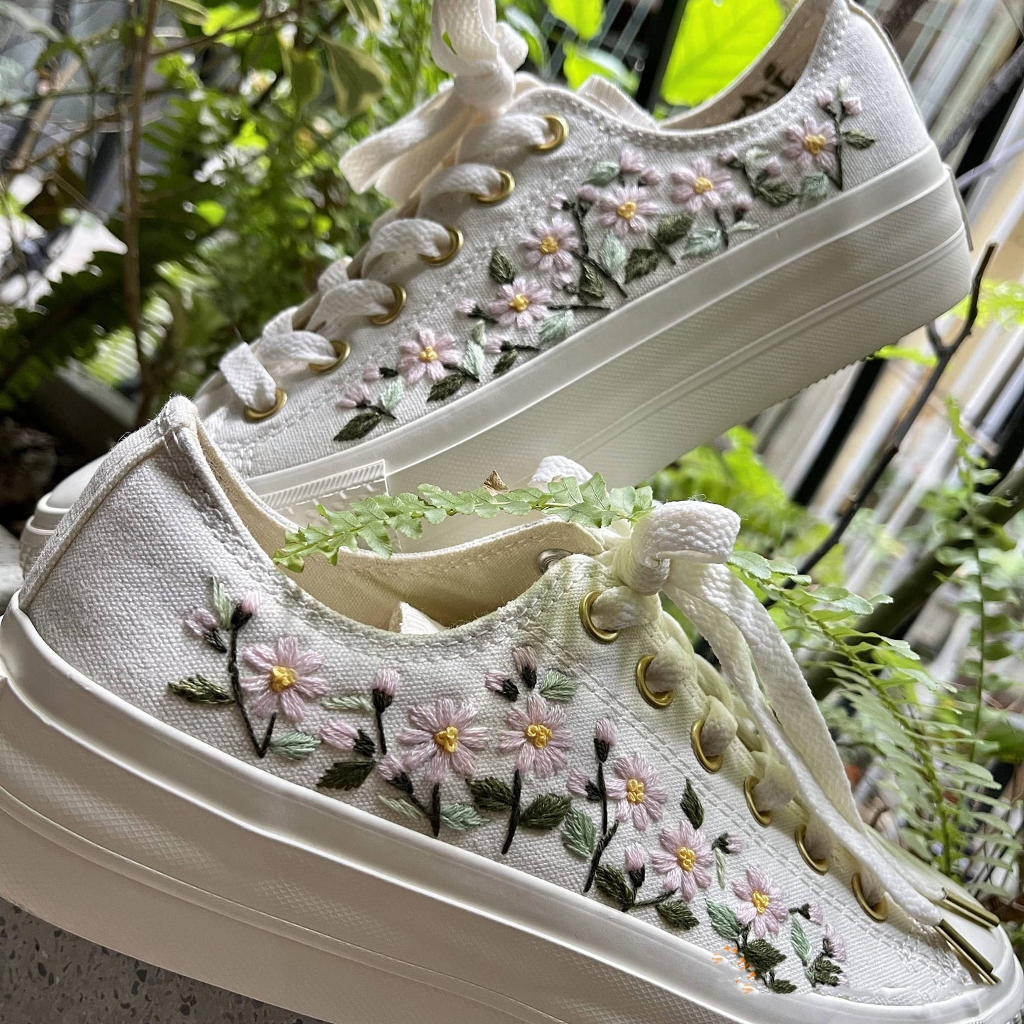 Custom Coverse Platform/ Wedding Flowers Embroidered Converse/ Bridal Flowers Embroidered Sneakers/ Lily of the Valley Embroidered Sneakers