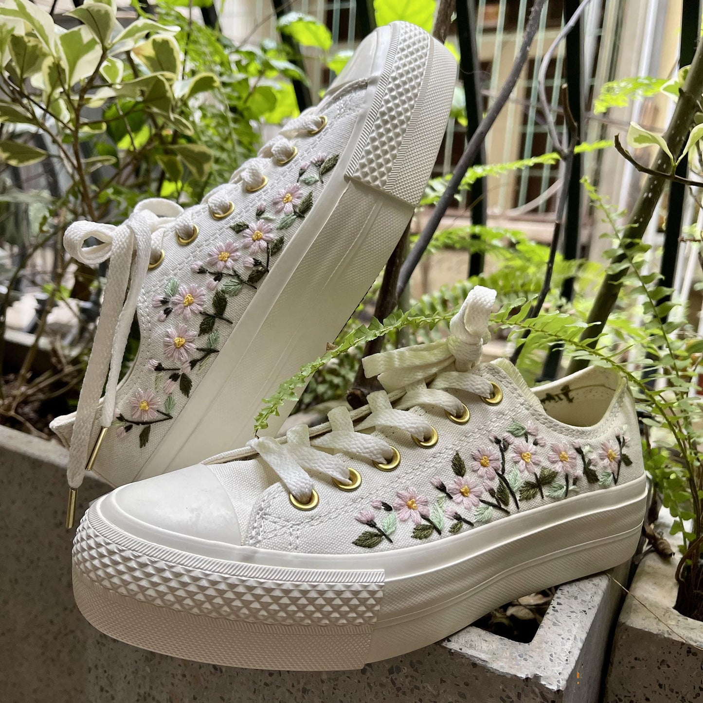 Custom Coverse Platform/ Wedding Flowers Embroidered Converse/ Bridal Flowers Embroidered Sneakers/ Lily of the Valley Embroidered Sneakers