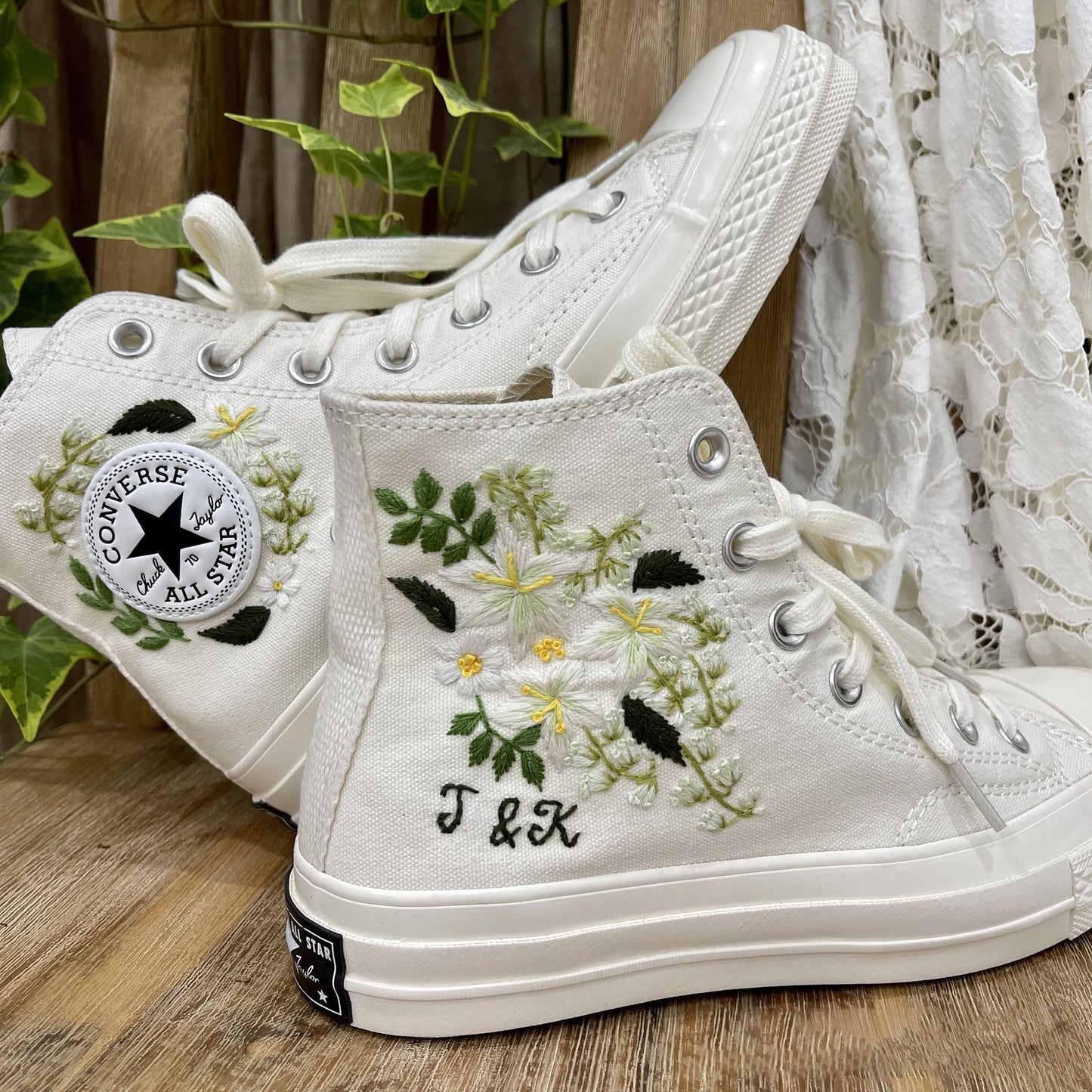 Custom Shoes Taylor 1970s/ Wedding Flowers Embroidered Sneakers/ Bridal Flowers Embroidered Sneakers Lilies Flowers Embroidered Sneakers