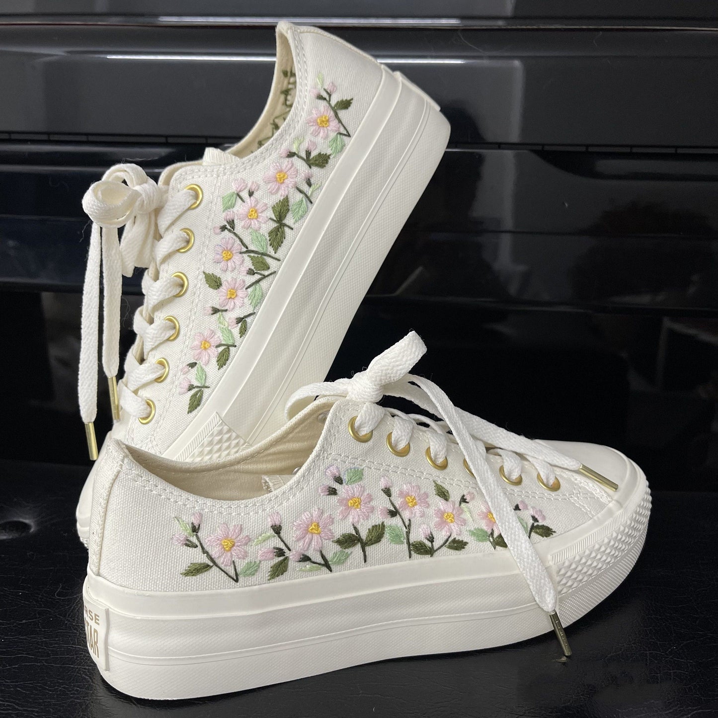 Custom Coverse Platform/ Wedding Flowers Embroidered Converse/ Bridal Flowers Embroidered Sneakers/ Lily of the Valley Embroidered Sneakers