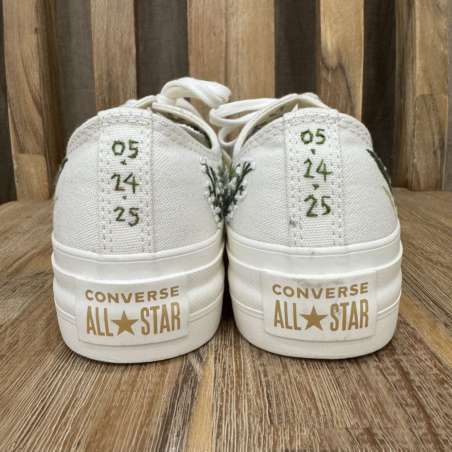 Custom Coverse Platform/ Wedding Flowers Embroidered Converse/ Bridal Flowers Embroidered Sneakers/ Tulips Embroidered Sneakers