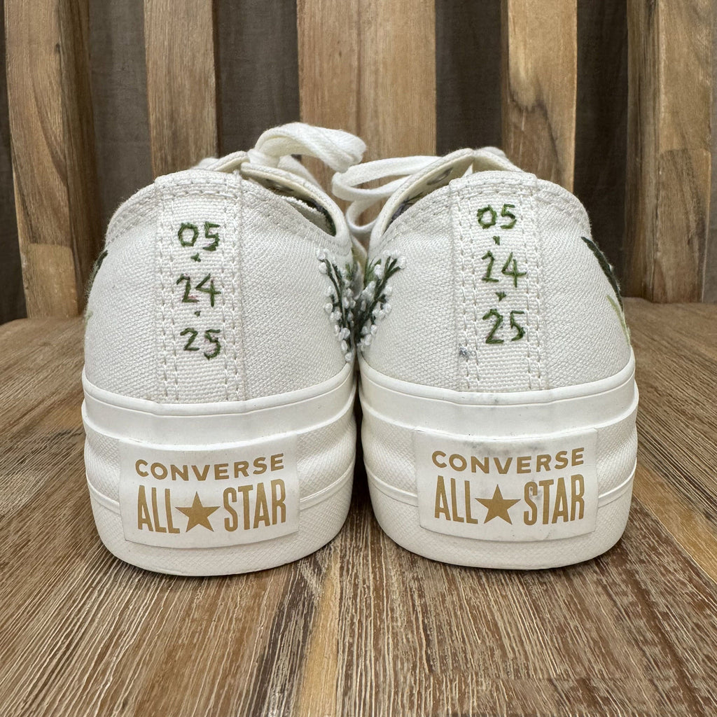  Custom Coverse Platform/ Wedding Flowers Embroidered Converse/ Bridal Flowers Embroidered Sneakers/ Tulips Embroidered Sneakers 