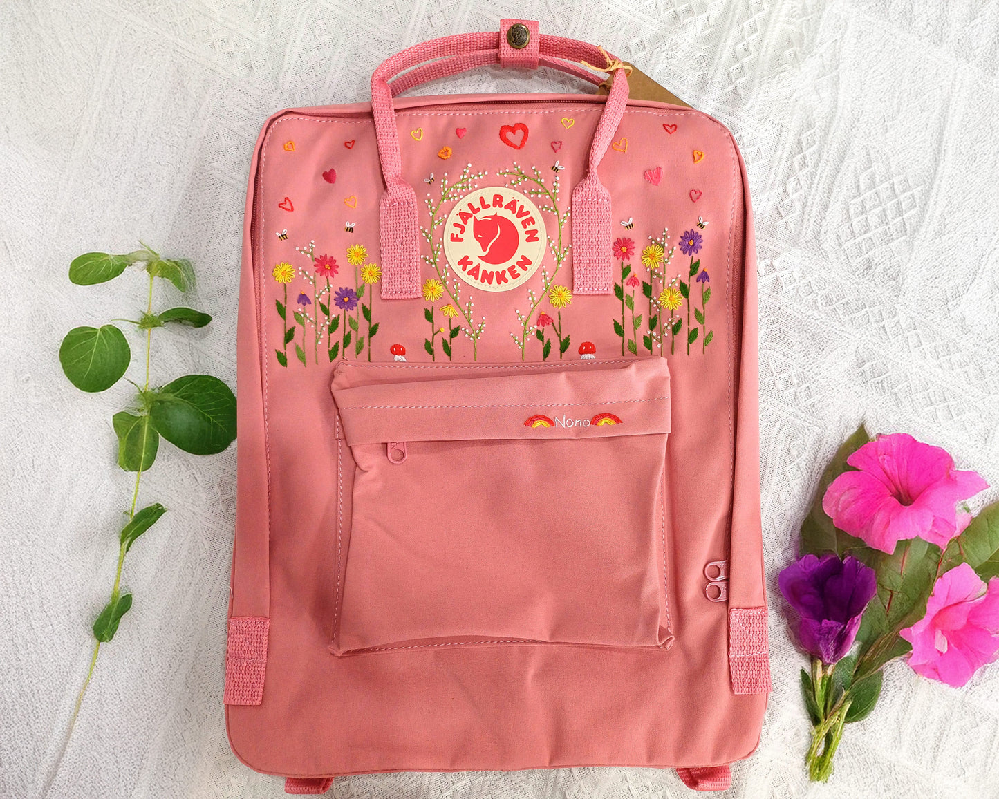 Fjällräven Kånken Backpack with Colorful Daisy and Heart Embroidery - Personalized Embroidered Backpack - Custom Bag for Women