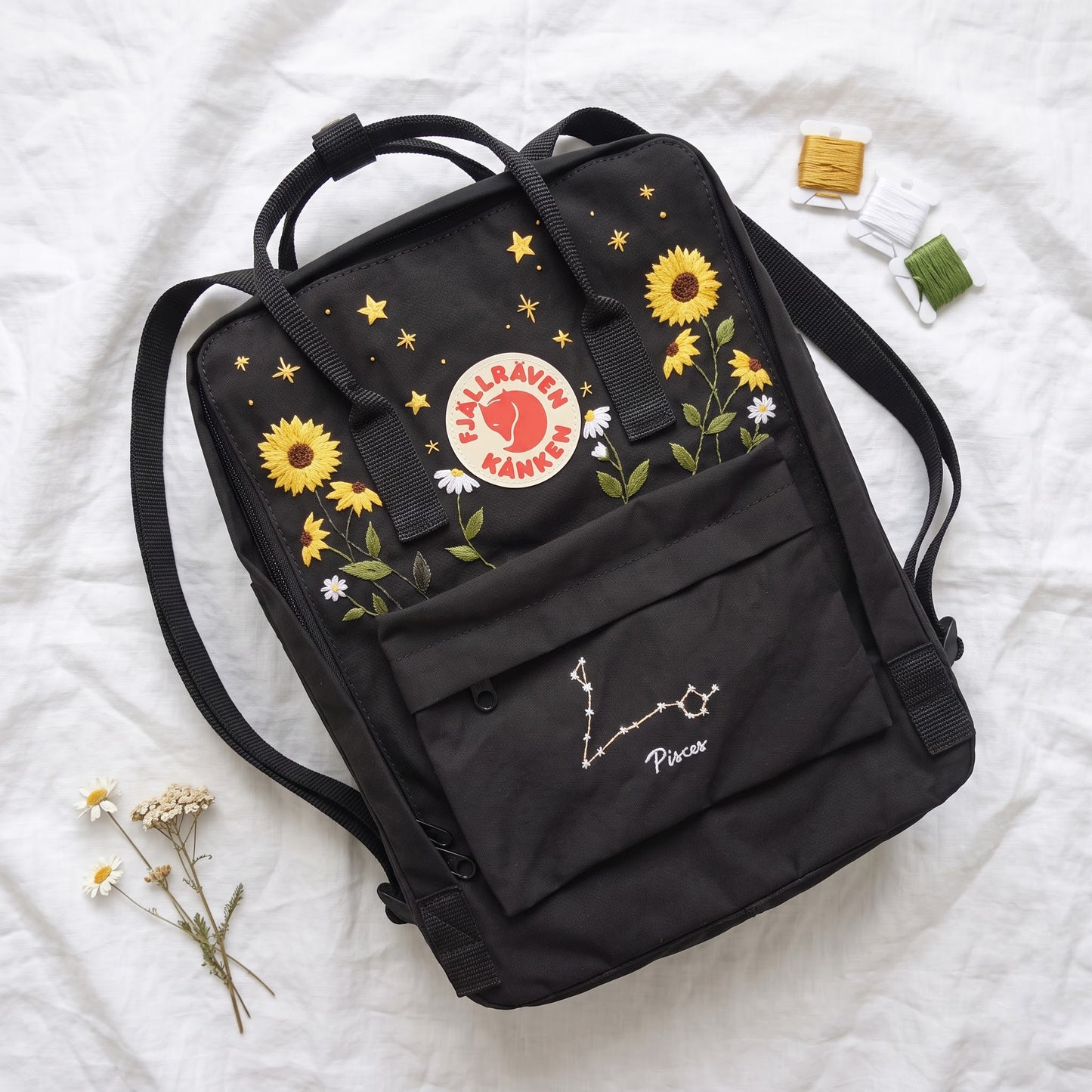 Fjallraven Kanken Backpack Embroidered Sunflower & Pisces Constellation | Personalized Zodiac Kanken Bag | Celestial Floral Backpack