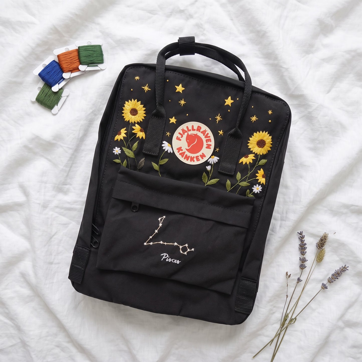 Fjallraven Kanken Backpack Embroidered Sunflower & Pisces Constellation | Personalized Zodiac Kanken Bag | Celestial Floral Backpack